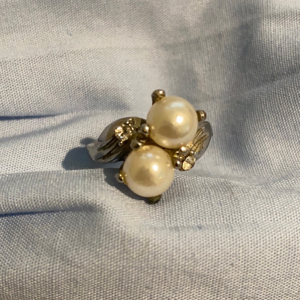 Pearl and cz ring fits 7 1/4